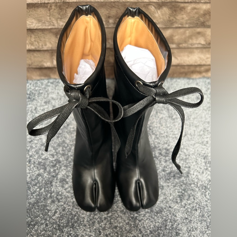 Tabi drawstring Booties